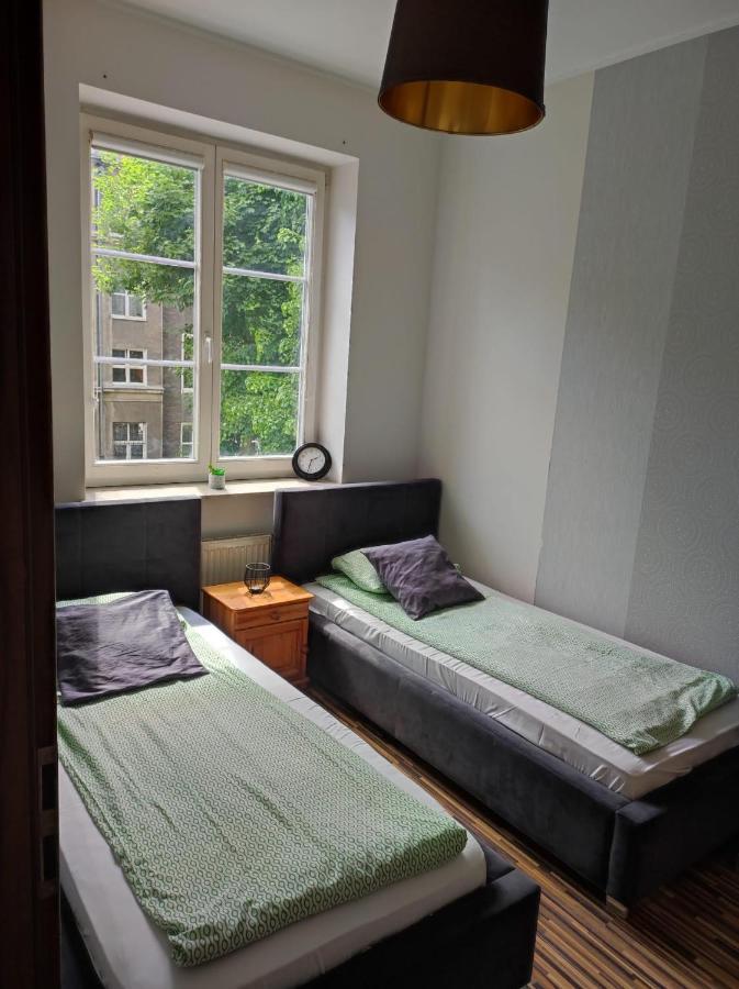 Apartament Przy Fontannie Neptuna Gdansk Exterior foto